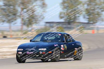 media/May-01-2022-CalClub SCCA (Sun) [[03a481c204]]/Group 5/Qualifying (I5)/